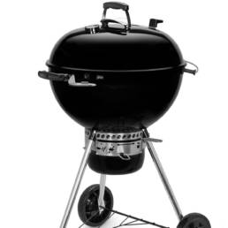 Explore the versatility of charcoal barbecuing with the Master-Touch charcoal grill.