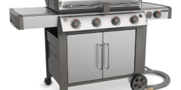 The new Weber GS4 cooking system, found in all Genesis II gas barbecues.