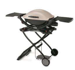 Whether you're at home, in the bush or on the sand, the Weber Q portable cart will keep your Baby Q or Q at the perfect barbecuing height.