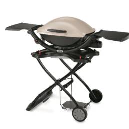 Whether you're at home, in the bush or on the sand, the Weber Q portable cart will keep your Baby Q or Q at the perfect barbecuing height.