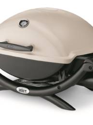 A barbecue perfect for all situations? Look no further than the Weber Q2200.