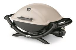 A barbecue perfect for all situations? Look no further than the Weber Q2200.
