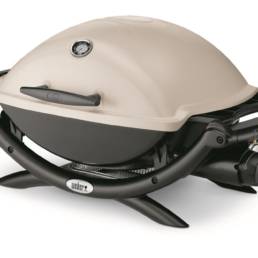 A barbecue perfect for all situations? Look no further than the Weber Q2200.