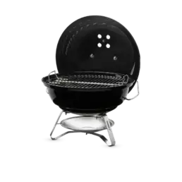 With the lid locking system, you can conveniently enjoy the amazing flavours only charcoal barbecuing can provide, wherever you and your friends and family are.