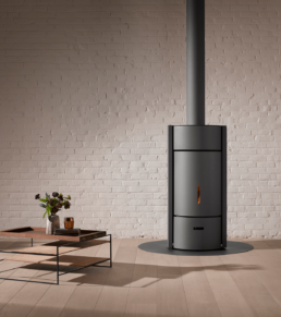 Stûv 30 wood stoves provide a perfect balance between pleasure and performance.