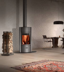 Stûv 30 wood stoves have three doors that correspond to three operating modes.